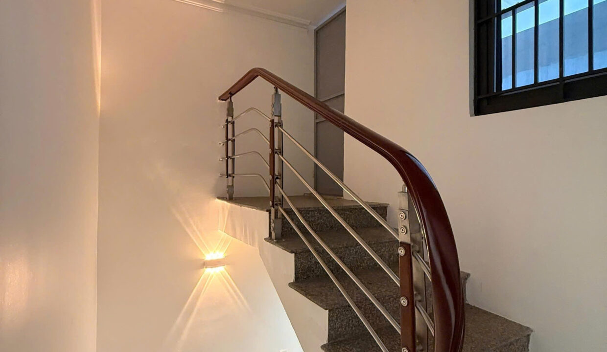 z7749952119710_0ea9958e7c4d697fcd66eae24b5c4ebb