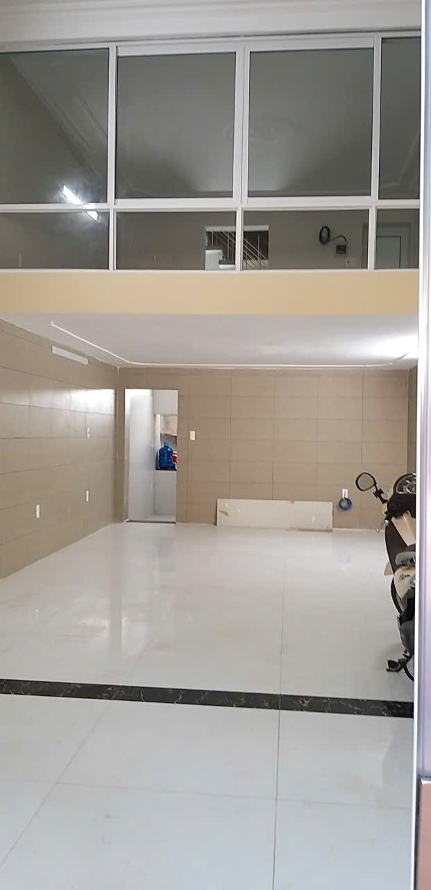 🌻🌻 MT1925. CHO THUÊ NHÀ MẶT ĐƯỜNG LÊ THÁNH TÔNG – VŨ YÊN 60M2 MẶT TIỀN 4.3M KINH DOANH SẠCH SẼ