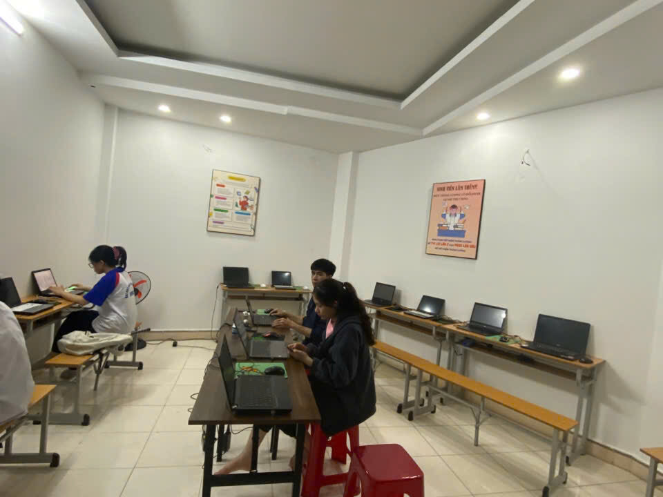 z6374631136801_b5020d67009718fff643c394a33c13ce